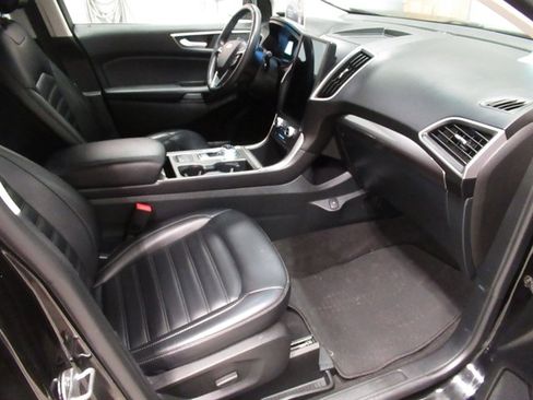 Used 2024 Ford Edge SEL AWD/4WD image 10