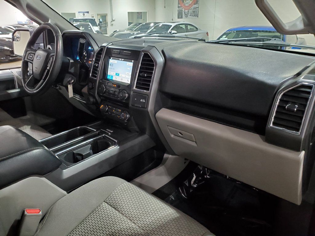 Used 2016 Ford F150 XLT w/ Equipment Group 302A Luxury RWD image 14