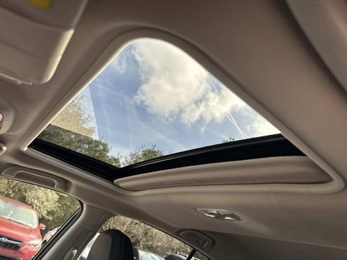 Used 2023 Subaru Crosstrek 2.5i Limited image 30