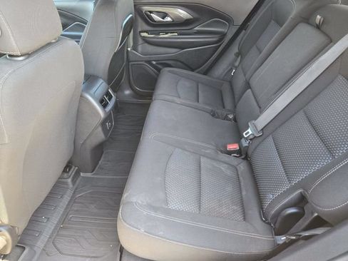 Used 2023 GMC Terrain SLE w/ LPO, Floor Liner Package FWD image 29