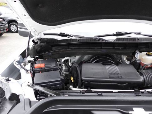 Used 2022 GMC Sierra 1500 SLE w/ X31 Off-Road Package image 61