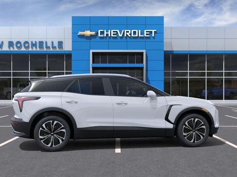 New 2026 Chevrolet Blazer EV LT AWD/4WD image 5