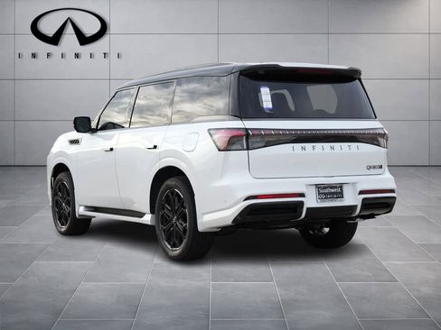 New 2026 INFINITI QX80 4WD image 5