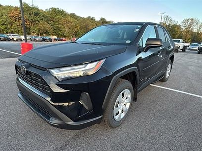 New 2025 Toyota RAV4 LE