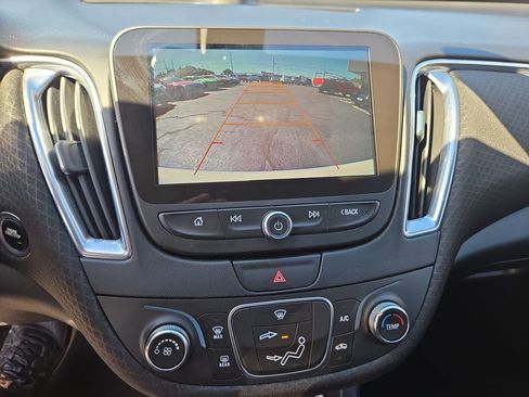 Used 2016 Chevrolet Malibu LT image 20