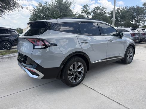 Certified 2023 Kia Sportage SX FWD image 4