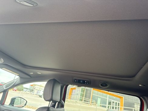 New 2026 Chrysler Pacifica Select image 33