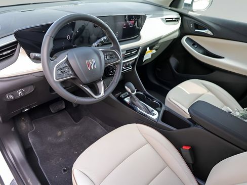 Used 2025 Buick Encore GX Avenir w/ Avenir Technology Package FWD image 8