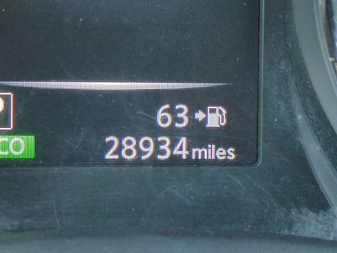 Used 2017 Nissan Rogue S image 25