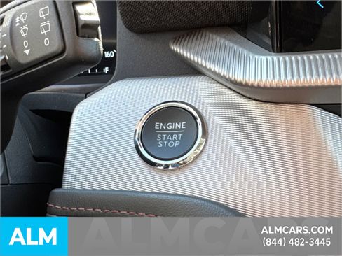 Used 2025 Ford Explorer Active image 41