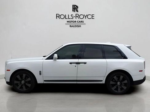 Certified 2021 Rolls-Royce Cullinan AWD/4WD image 4