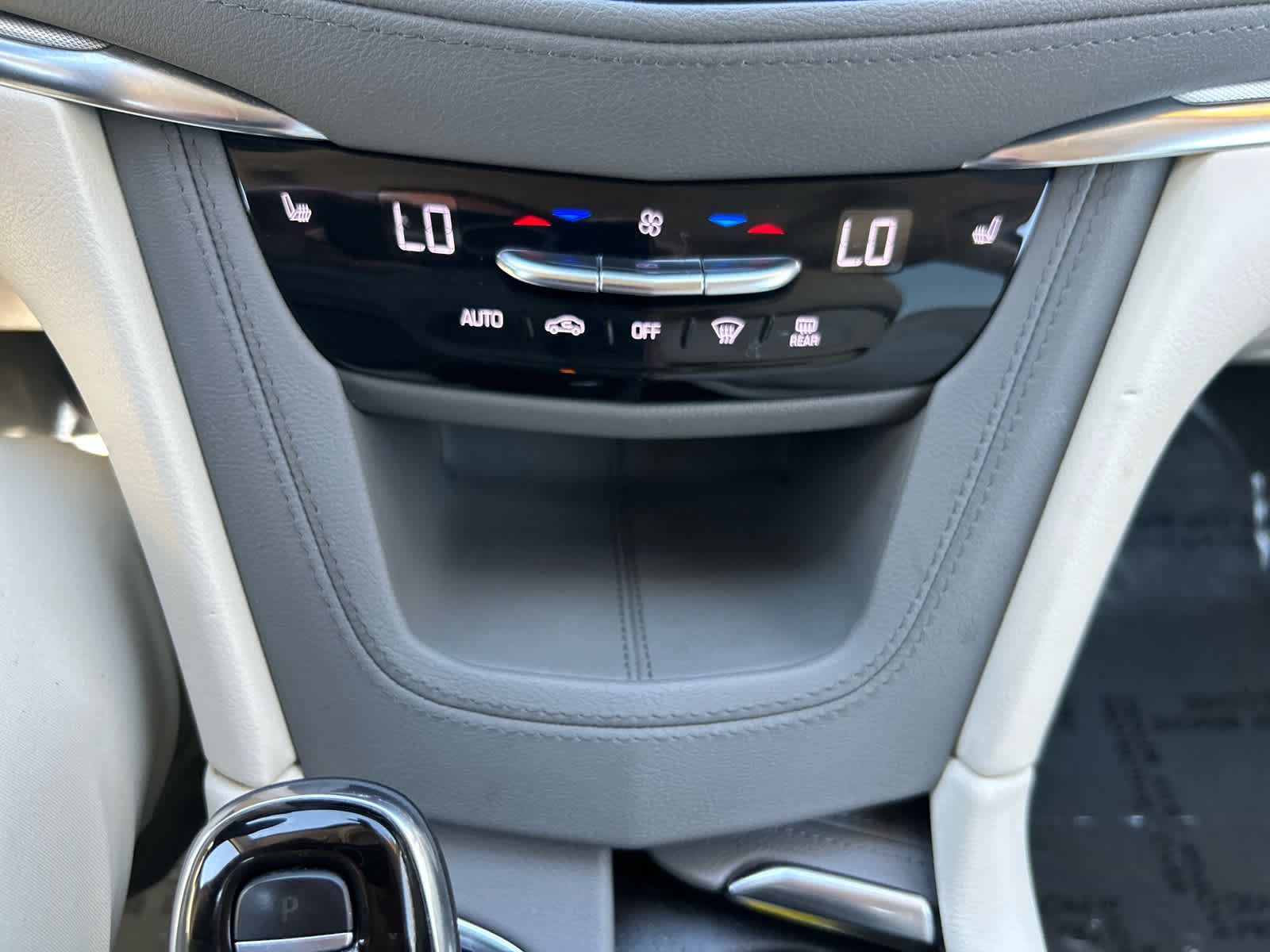 Used 2021 Cadillac XT5 Premium Luxury AWD/4WD image 19
