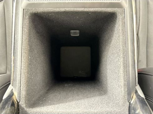 Used 2024 Land Rover Range Rover Sport Dynamic SE image 34