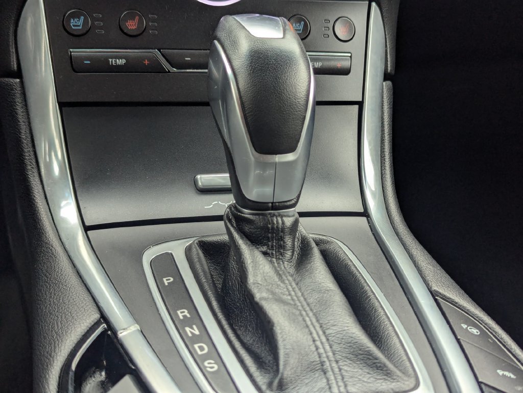 Used 2015 Ford Edge Sport w/ Equipment Group 401A AWD/4WD image 20