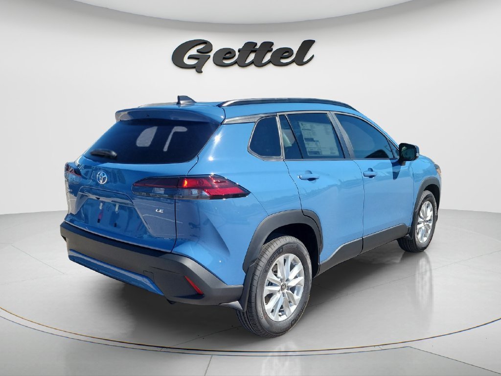 New 2026 Toyota Corolla Cross LE FWD image 5