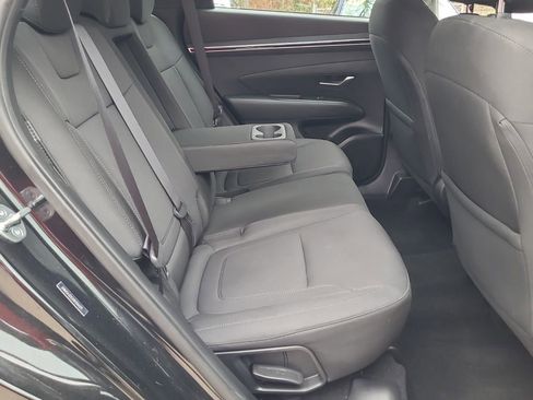 Used 2024 Hyundai Tucson SE image 18