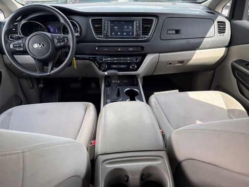 Used 2020 Kia Sedona LX FWD image 13