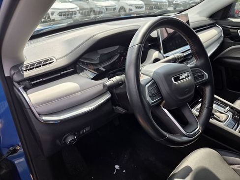 Used 2022 Jeep Compass Limited AWD/4WD image 22