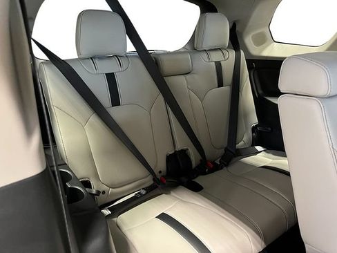 New 2026 Honda Pilot Touring image 23