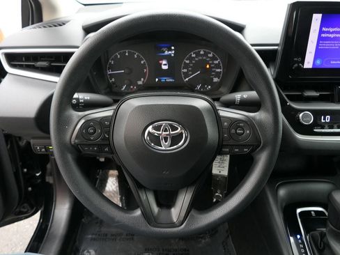 Used 2024 Toyota Corolla LE FWD image 18