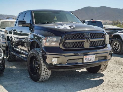 Certified 2018 RAM 1500 Big Horn AWD/4WD image 3