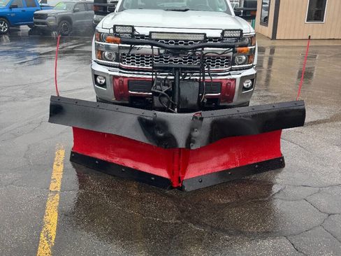 Used 2019 Chevrolet Silverado 2500 LT w/ All Star Edition image 5