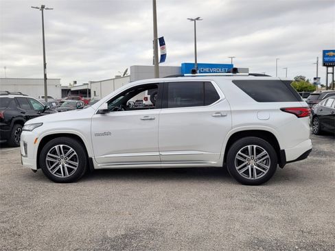Used 2023 Chevrolet Traverse High Country image 5