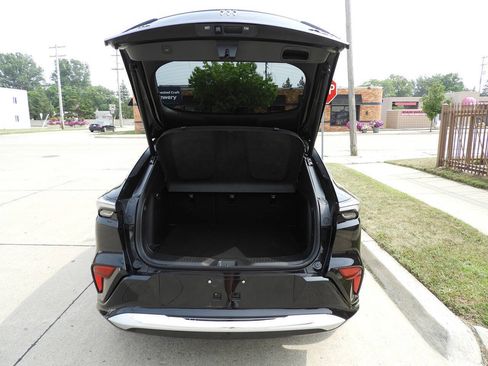 Used 2024 Buick Envista Avenir FWD image 25