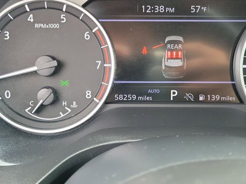 Used 2024 Nissan Rogue S AWD/4WD image 25