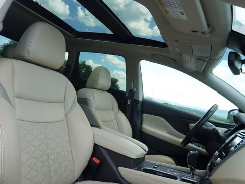 Used 2023 Nissan Murano Platinum w/ Cargo Package FWD image 22