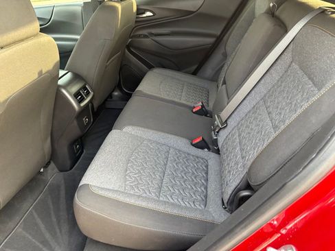 Used 2023 Chevrolet Equinox LT FWD image 32