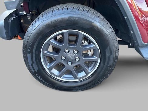 Used 2021 Jeep Gladiator Overland w/ Popular Equipment Package AWD/4WD image 14