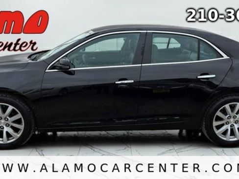 Used 2016 Chevrolet Malibu LTZ FWD image 2
