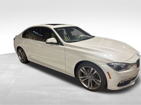 Used 2016 BMW 328i Sedan image 1