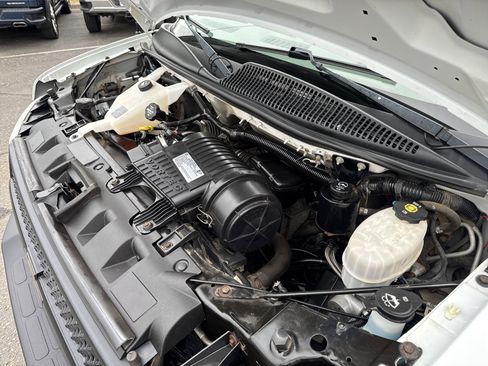 Used 2019 Chevrolet Express 3500 w/ Driver Convenience Package image 11