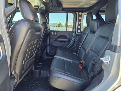Used 2023 Jeep Wrangler Unlimited Rubicon 392 w/ Xtreme Recon 35" Tire Package AWD/4WD image 12