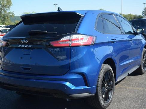 Certified 2024 Ford Edge ST-Line AWD/4WD image 6