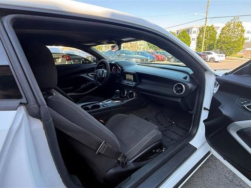 Used 2017 Chevrolet Camaro LS RWD image 15
