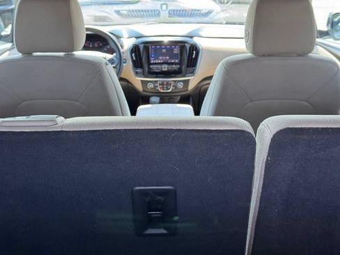 Certified 2023 Chevrolet Traverse LS FWD image 11