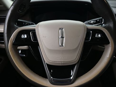 Used 2022 Lincoln Aviator Reserve w/ Elements Package Plus image 32