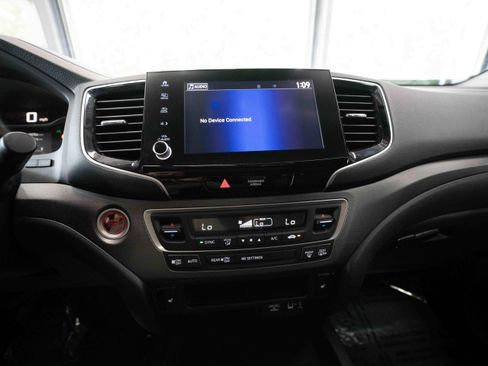 Used 2022 Honda Ridgeline RTL image 17