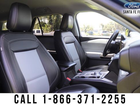 Used 2022 Ford Explorer XLT w/ Equipment Group 202A image 53