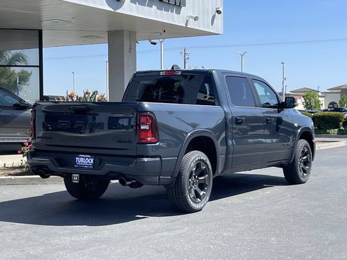 New 2026 RAM 1500 Big Horn AWD/4WD image 6