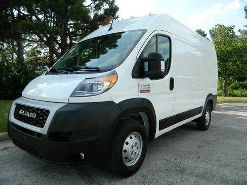 Used 2022 RAM ProMaster 1500 FWD image 1