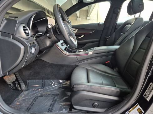 Used 2021 Mercedes-Benz C 300 4MATIC Sedan w/ Premium Package image 9