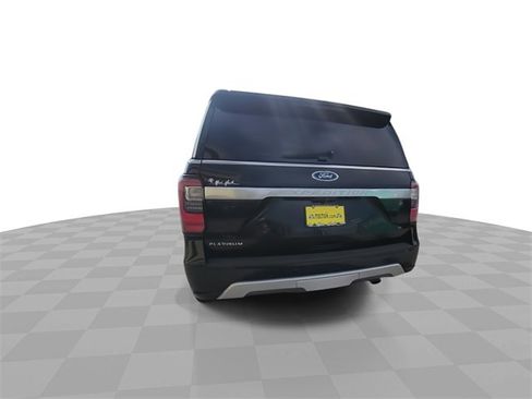 Used 2019 Ford Expedition Platinum image 7