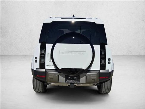 New 2026 Land Rover Defender 110 S image 8