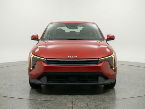 Used 2025 Kia K4 FWD image 2