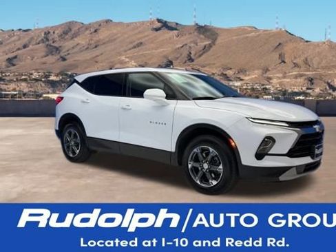 Used 2025 Chevrolet Blazer LT image 7