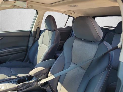 Used 2019 Subaru Crosstrek 2.0i Premium image 9